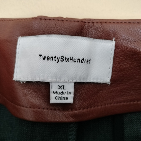 Anthropologie Twenty Six Hundred Brown Soft Faux Leather Cargo Skort XL Edgy - Picture 13 of 15